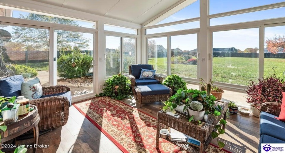 Pembrooke Drive, Bardstown, Kentucky 40004, ,3 BathroomsBathrooms,For Sale,Pembrooke Drive,HK24004216