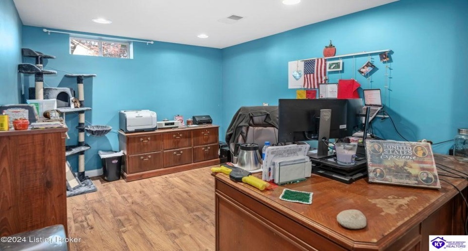 Pembrooke Drive, Bardstown, Kentucky 40004, ,3 BathroomsBathrooms,For Sale,Pembrooke Drive,HK24004216