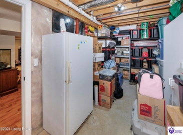 Pembrooke Drive, Bardstown, Kentucky 40004, ,3 BathroomsBathrooms,For Sale,Pembrooke Drive,HK24004216