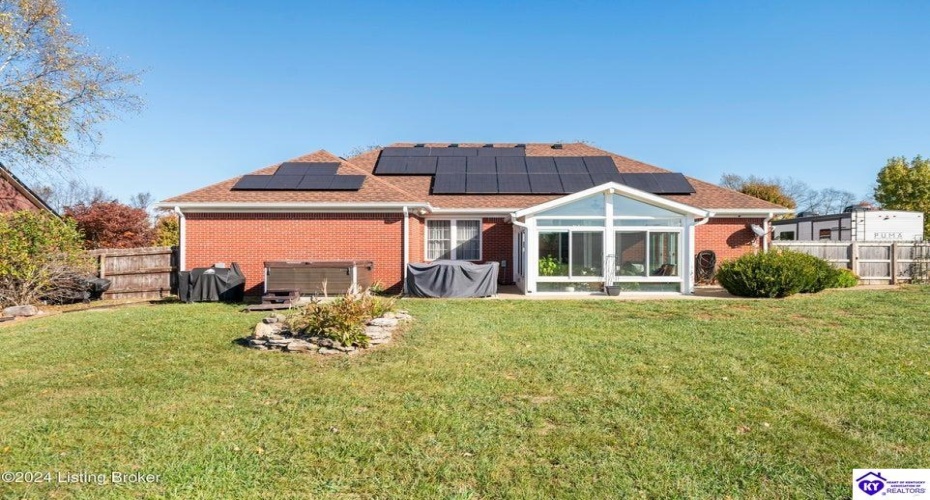 Pembrooke Drive, Bardstown, Kentucky 40004, ,3 BathroomsBathrooms,For Sale,Pembrooke Drive,HK24004216