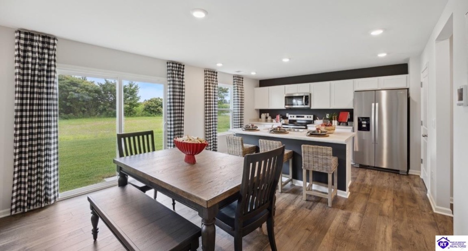 Tristan Lane, Elizabethtown, Kentucky 42701-0000, ,3 BathroomsBathrooms,For Sale,Tristan Lane,HK24004485