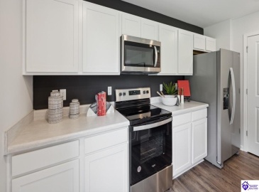 Tristan Lane, Elizabethtown, Kentucky 42701-0000, ,3 BathroomsBathrooms,For Sale,Tristan Lane,HK24004485