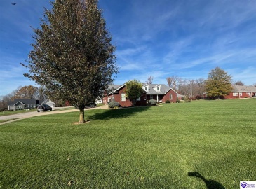 Blossom Lane, Campbellsville, Kentucky 42718, ,3 BathroomsBathrooms,For Sale,Blossom Lane,HK24004489