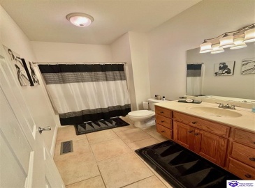 Blossom Lane, Campbellsville, Kentucky 42718, ,3 BathroomsBathrooms,For Sale,Blossom Lane,HK24004489