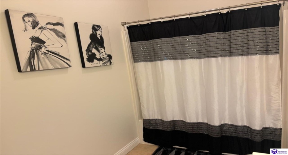 Blossom Lane, Campbellsville, Kentucky 42718, ,3 BathroomsBathrooms,For Sale,Blossom Lane,HK24004489