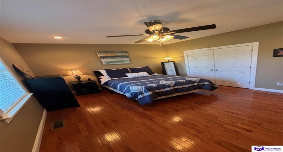 Blossom Lane, Campbellsville, Kentucky 42718, ,3 BathroomsBathrooms,For Sale,Blossom Lane,HK24004489