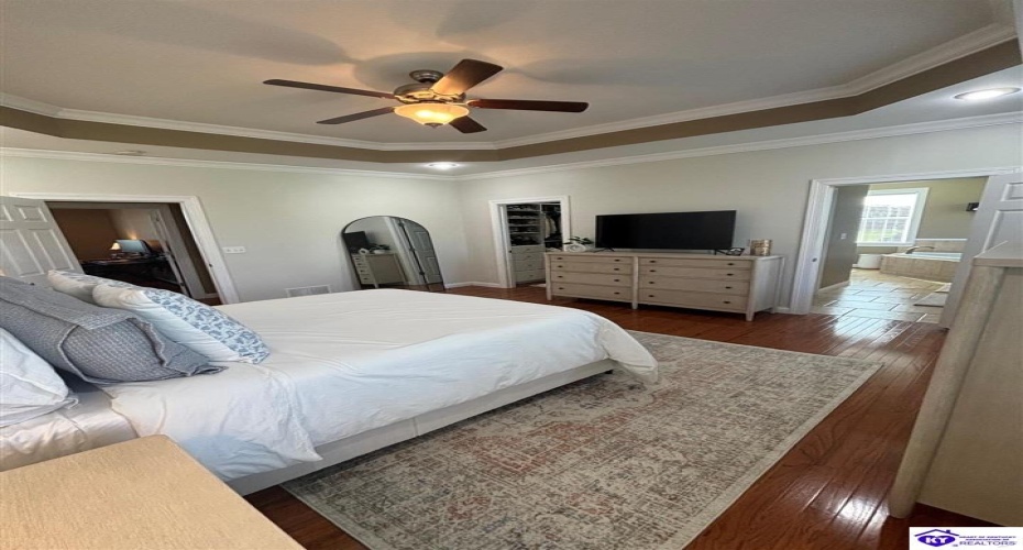 Blossom Lane, Campbellsville, Kentucky 42718, ,3 BathroomsBathrooms,For Sale,Blossom Lane,HK24004489