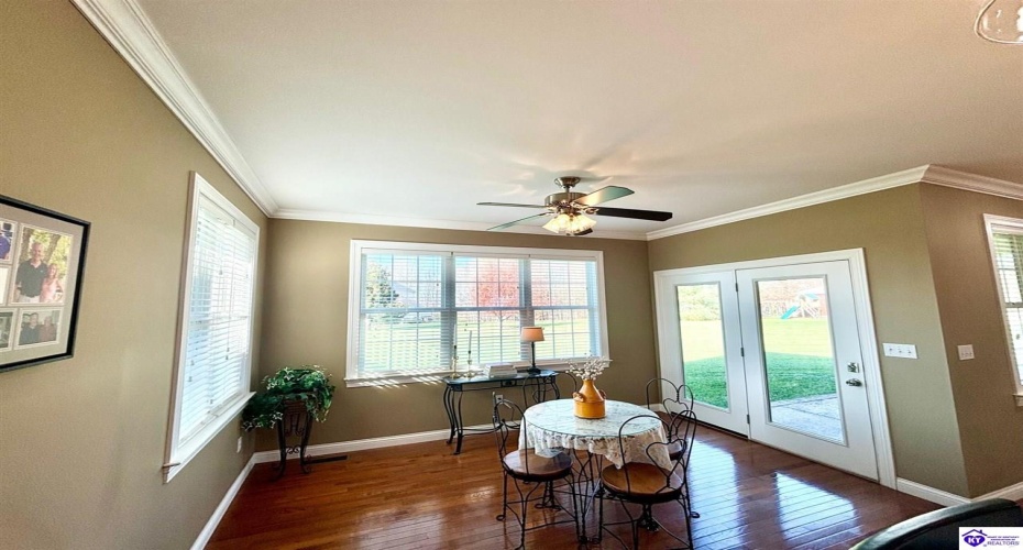 Blossom Lane, Campbellsville, Kentucky 42718, ,3 BathroomsBathrooms,For Sale,Blossom Lane,HK24004489