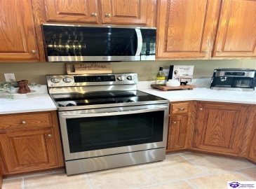 Blossom Lane, Campbellsville, Kentucky 42718, ,3 BathroomsBathrooms,For Sale,Blossom Lane,HK24004489