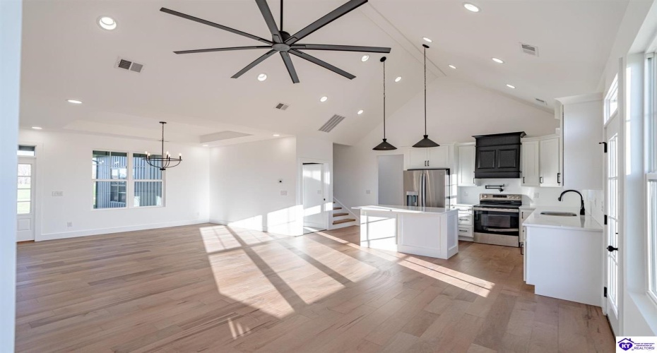 Boundary Oak Dr, Buffalo, Kentucky 42716, ,3 BathroomsBathrooms,For Sale,Boundary Oak Dr,HK24004490