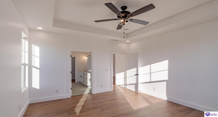 Boundary Oak Dr, Buffalo, Kentucky 42716, ,3 BathroomsBathrooms,For Sale,Boundary Oak Dr,HK24004490