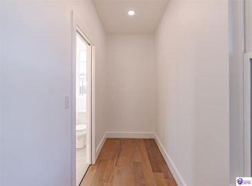 Boundary Oak Dr, Buffalo, Kentucky 42716, ,3 BathroomsBathrooms,For Sale,Boundary Oak Dr,HK24004490