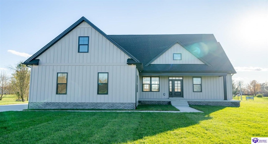 Boundary Oak Dr, Buffalo, Kentucky 42716, ,3 BathroomsBathrooms,For Sale,Boundary Oak Dr,HK24004490