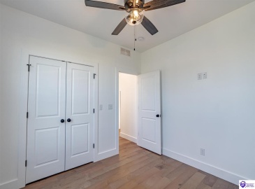 Boundary Oak Dr, Buffalo, Kentucky 42716, ,3 BathroomsBathrooms,For Sale,Boundary Oak Dr,HK24004490