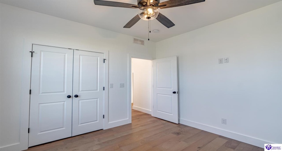 Boundary Oak Dr, Buffalo, Kentucky 42716, ,3 BathroomsBathrooms,For Sale,Boundary Oak Dr,HK24004490