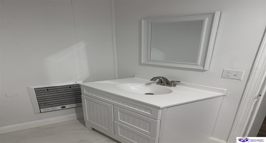 Taylor Boulevard, Campbellsville, Kentucky 42718, ,1 BathroomBathrooms,For Sale,Taylor Boulevard,HK24004494