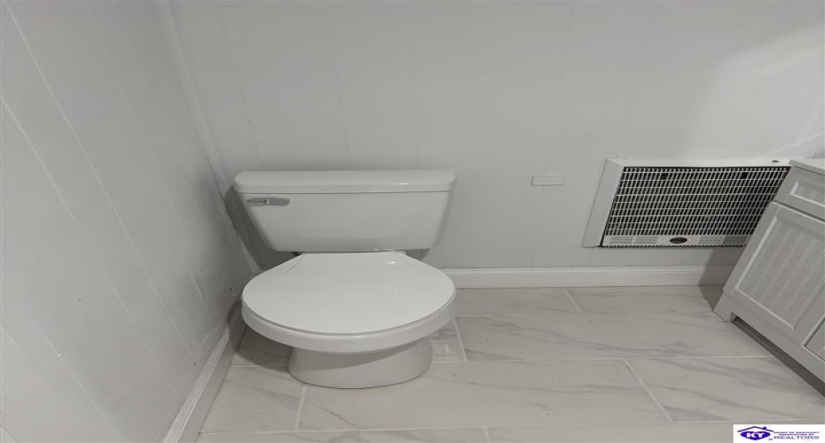 Taylor Boulevard, Campbellsville, Kentucky 42718, ,1 BathroomBathrooms,For Sale,Taylor Boulevard,HK24004494