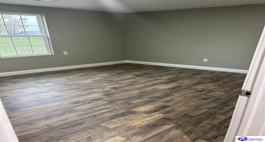 Taylor Boulevard, Campbellsville, Kentucky 42718, ,1 BathroomBathrooms,For Sale,Taylor Boulevard,HK24004494