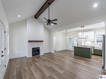 Johnathon Ct, Hodgenville, Kentucky 42748, ,2 BathroomsBathrooms,For Sale,Johnathon Ct,HK24004495