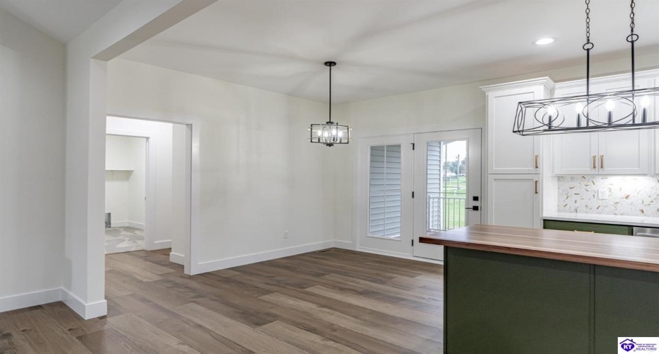 Johnathon Ct, Hodgenville, Kentucky 42748, ,2 BathroomsBathrooms,For Sale,Johnathon Ct,HK24004495