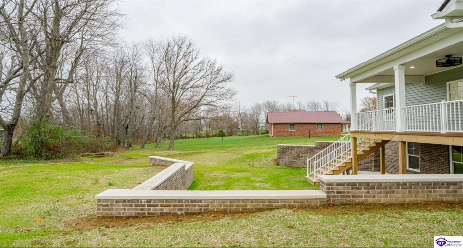 Johnathon Ct, Hodgenville, Kentucky 42748, ,2 BathroomsBathrooms,For Sale,Johnathon Ct,HK24004495