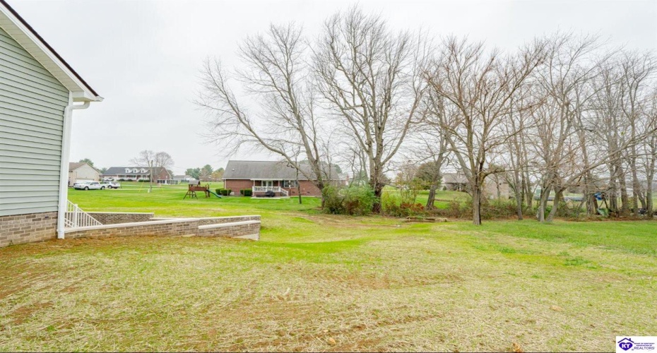 Johnathon Ct, Hodgenville, Kentucky 42748, ,2 BathroomsBathrooms,For Sale,Johnathon Ct,HK24004495