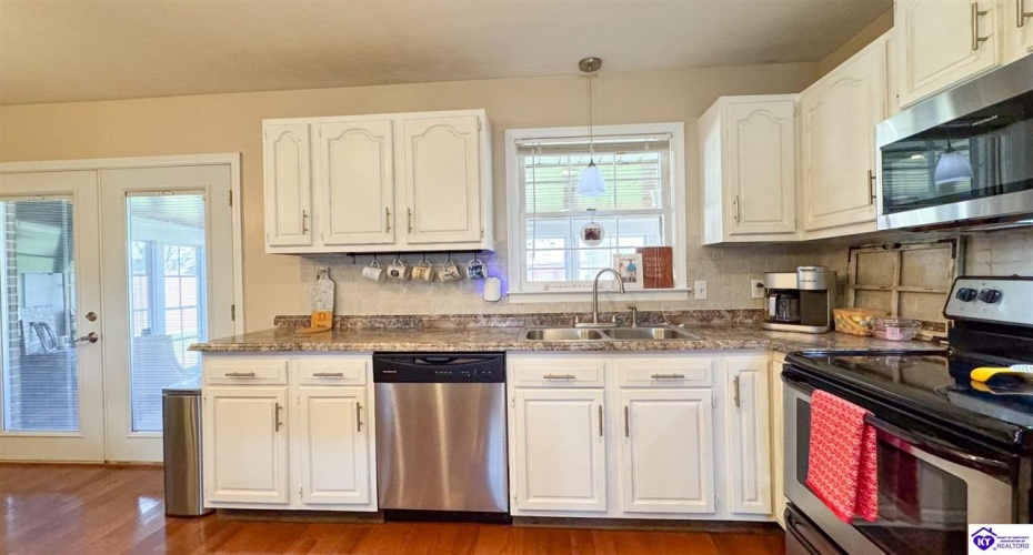 Gardenia Drive, Campbellsville, Kentucky 42718, ,2 BathroomsBathrooms,For Sale,Gardenia Drive,HK24004502