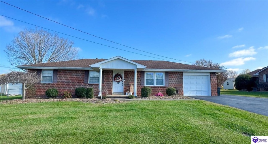 Gardenia Drive, Campbellsville, Kentucky 42718, ,2 BathroomsBathrooms,For Sale,Gardenia Drive,HK24004502