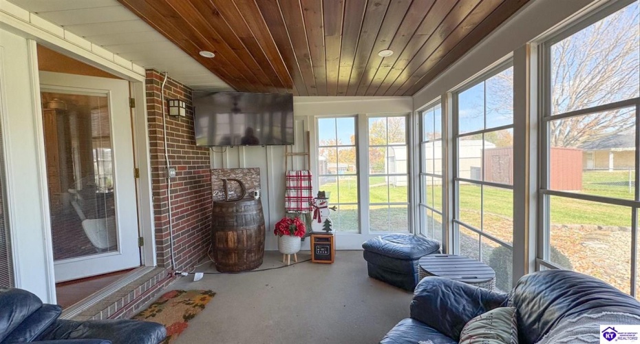 Gardenia Drive, Campbellsville, Kentucky 42718, ,2 BathroomsBathrooms,For Sale,Gardenia Drive,HK24004502