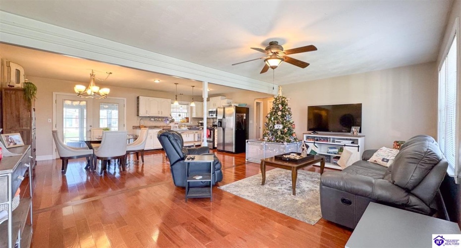 Gardenia Drive, Campbellsville, Kentucky 42718, ,2 BathroomsBathrooms,For Sale,Gardenia Drive,HK24004502