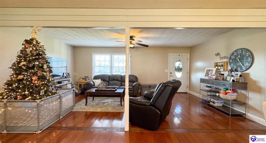 Gardenia Drive, Campbellsville, Kentucky 42718, ,2 BathroomsBathrooms,For Sale,Gardenia Drive,HK24004502