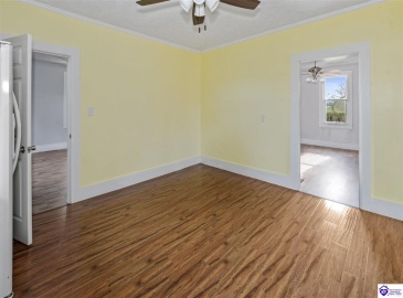 Jackson Highway, Hardyville, Kentucky 42746, ,1 BathroomBathrooms,For Sale,Jackson Highway,HK24004504