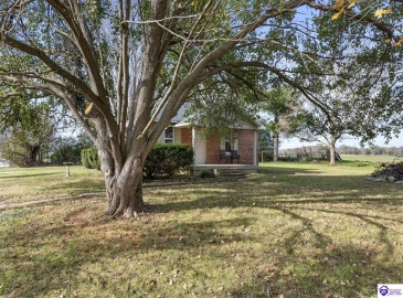 Jackson Highway, Hardyville, Kentucky 42746, ,1 BathroomBathrooms,For Sale,Jackson Highway,HK24004504