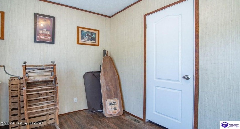 Apple Way, Munfordville, Kentucky 42765, ,2 BathroomsBathrooms,For Sale,Apple Way,HK24003849 Apple Way, Munfordville, Kentucky 42765, ,2 BathroomsBathrooms,For Sale,Apple Way,HK24003849