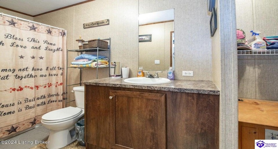 Apple Way, Munfordville, Kentucky 42765, ,2 BathroomsBathrooms,For Sale,Apple Way,HK24003849 Apple Way, Munfordville, Kentucky 42765, ,2 BathroomsBathrooms,For Sale,Apple Way,HK24003849