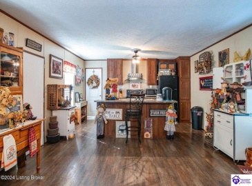 Apple Way, Munfordville, Kentucky 42765, ,2 BathroomsBathrooms,For Sale,Apple Way,HK24003849