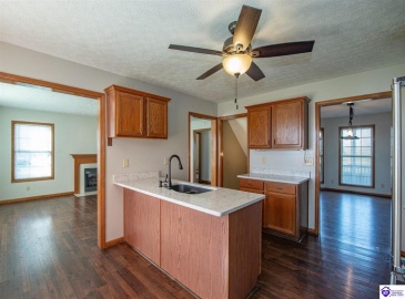 Genrose Drive, Rineyville, Kentucky 40162, ,5 BathroomsBathrooms,For Sale,Genrose Drive,HK24004509