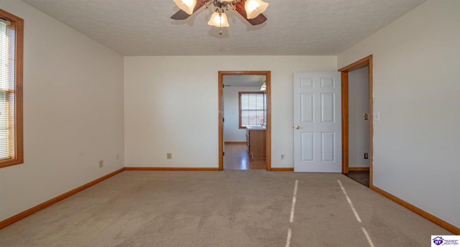 Genrose Drive, Rineyville, Kentucky 40162, ,5 BathroomsBathrooms,For Sale,Genrose Drive,HK24004509