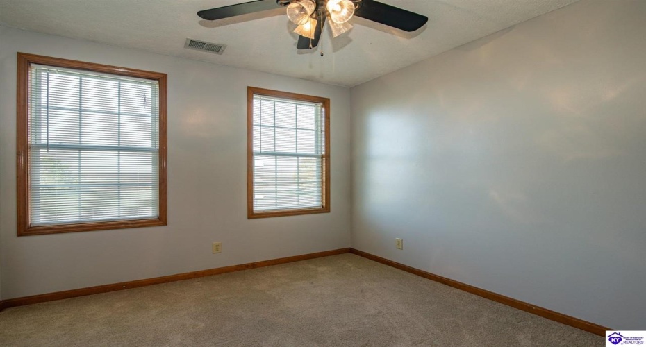 Genrose Drive, Rineyville, Kentucky 40162, ,5 BathroomsBathrooms,For Sale,Genrose Drive,HK24004509