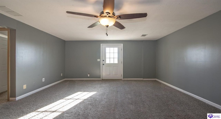 Genrose Drive, Rineyville, Kentucky 40162, ,5 BathroomsBathrooms,For Sale,Genrose Drive,HK24004509