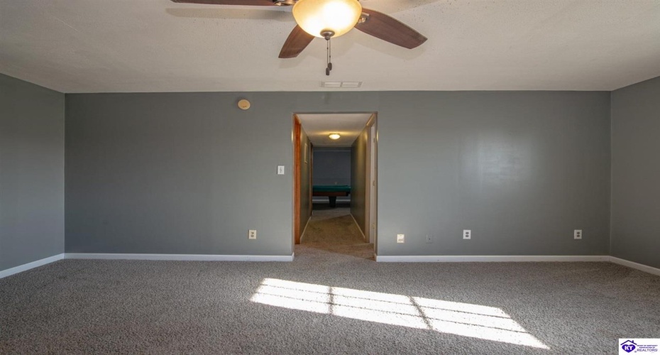 Genrose Drive, Rineyville, Kentucky 40162, ,5 BathroomsBathrooms,For Sale,Genrose Drive,HK24004509