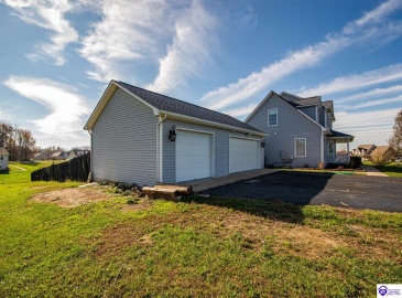 Genrose Drive, Rineyville, Kentucky 40162, ,5 BathroomsBathrooms,For Sale,Genrose Drive,HK24004509