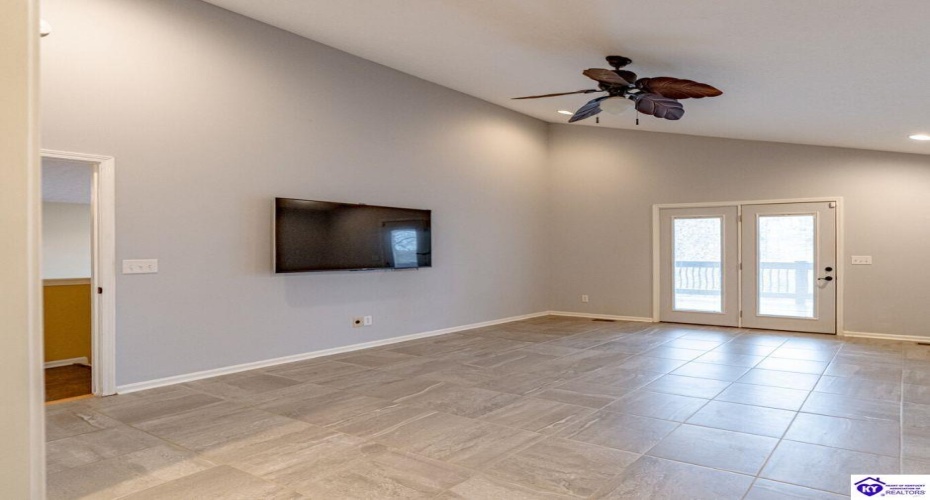 Wingate Road, Brandenburg, Kentucky 40108, ,3 BathroomsBathrooms,For Sale,Wingate Road,HK24004511