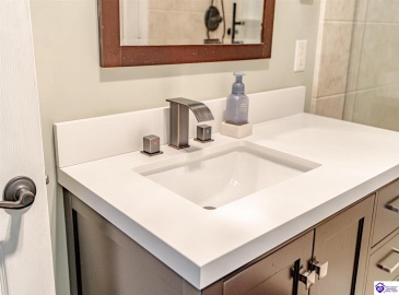 Wingate Road, Brandenburg, Kentucky 40108, ,3 BathroomsBathrooms,For Sale,Wingate Road,HK24004511