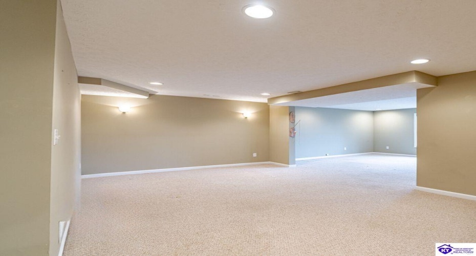 Wingate Road, Brandenburg, Kentucky 40108, ,3 BathroomsBathrooms,For Sale,Wingate Road,HK24004511