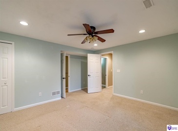 Wingate Road, Brandenburg, Kentucky 40108, ,3 BathroomsBathrooms,For Sale,Wingate Road,HK24004511