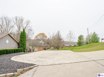 Wingate Road, Brandenburg, Kentucky 40108, ,3 BathroomsBathrooms,For Sale,Wingate Road,HK24004511