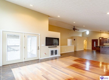 Wingate Road, Brandenburg, Kentucky 40108, ,3 BathroomsBathrooms,For Sale,Wingate Road,HK24004511