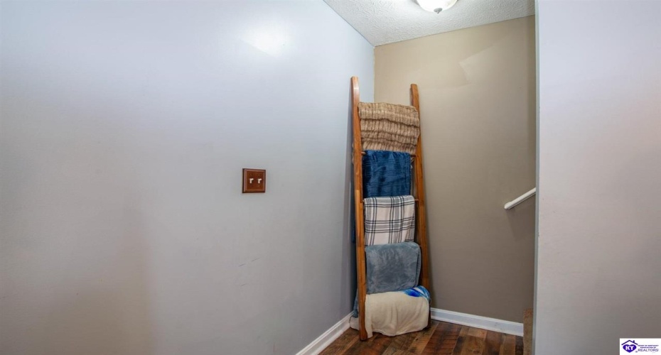 Weston Court, Rineyville, Kentucky 40162, ,3 BathroomsBathrooms,For Sale,Weston Court,HK24004521