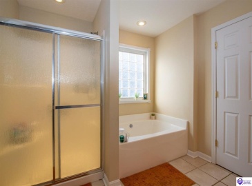 Weston Court, Rineyville, Kentucky 40162, ,3 BathroomsBathrooms,For Sale,Weston Court,HK24004521